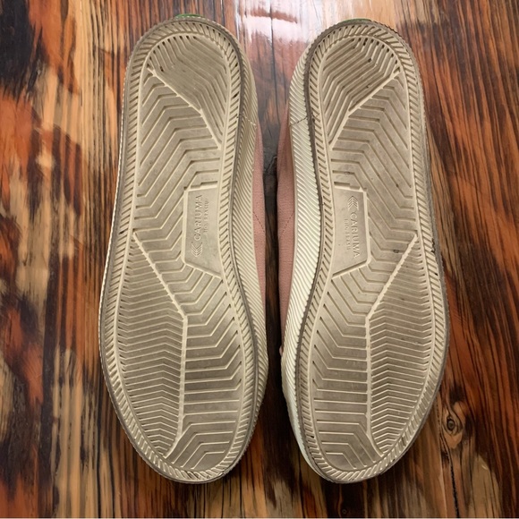 Cariuma XS 100103R02M Unisex Shoes. Size 11 Men & 12.5 Women